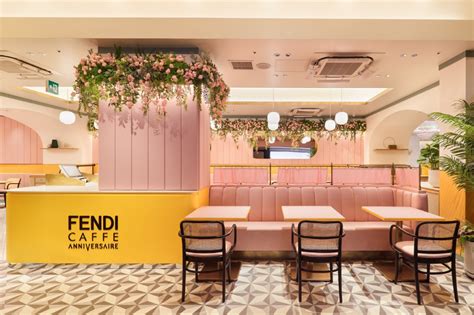 Tokyo: Fendi Caffè by Anniversaire opening 